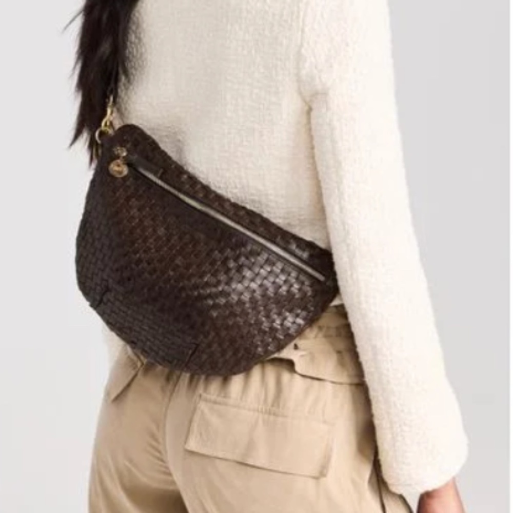 Care V. Grande Fanny in Chocolate Brown